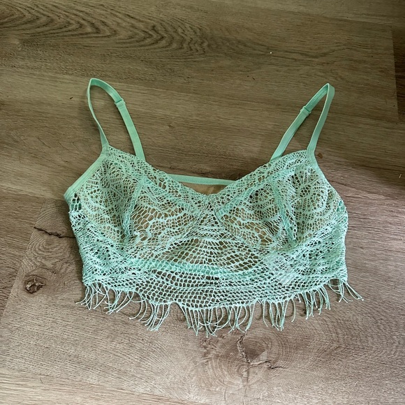 Nollie Bralette - Picture 2 of 3